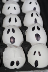 Make these fun ghost bombs with hollowed out egg shells and Talcum Powder. Your kids will love them!