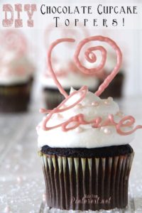 Valentines Day Idea - DIY Chocolate Cupcake Toppers! - Great way to turn a plain cupcake into a beautiful Valentines Day Treat. I cheated and used store bought cupcakes! #Valentines Day #Cupcake #Dessert