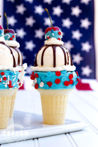 4th July Ice Cream Cones- Quick and easy treat for the 4th of July. Take ordinary ice cream cones and turn them into 4th of July spectacular ice cream cones! #4th of July #Ice Cream Cones #Ice Cream