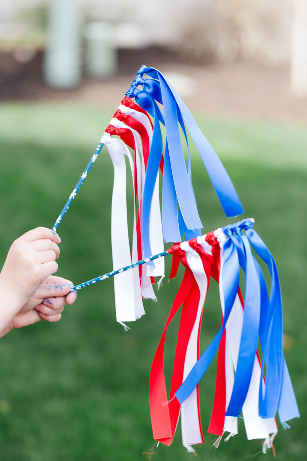 4th of July Ribbon Wand - TGIF - This Grandma is Fun